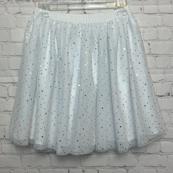 Gymboree Cardigan and Skirt Coordinating Set - Picture 8 of 14